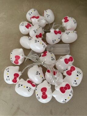 New Hello Kitty LED Garland - White & Pink Faces 2 sets 10 ft